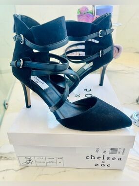 Chelsea & Zoe Black Strappy Pointed-Toe Stiletto Heels-size 8 1/2